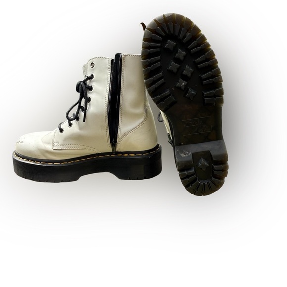 Dr. Martens Jadon White Leather Platform Boots – Women’s Size 9 US - Picture 9 of 9